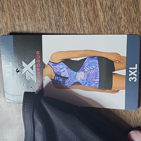 NWT ZeroXposur Swim Top - Picture 3 of 9